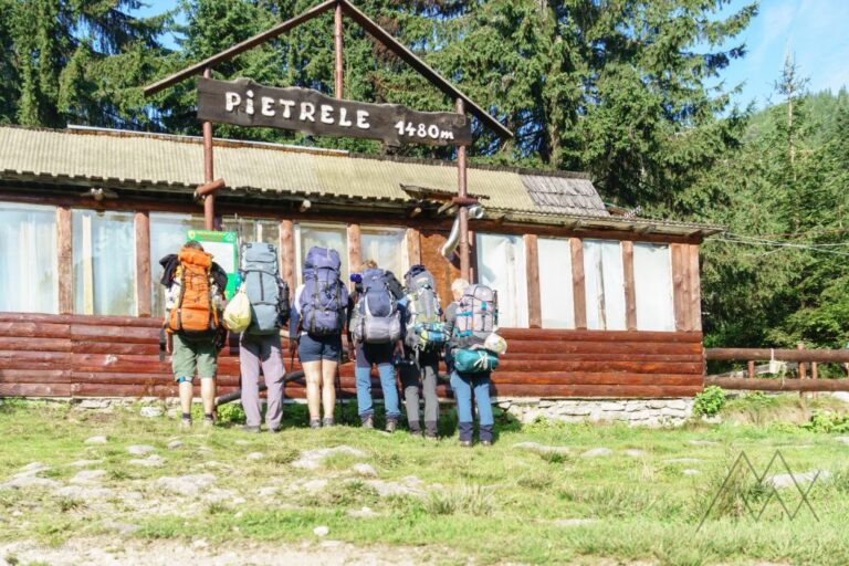 De la Sarmizegetusa până la Cabana Pietrele